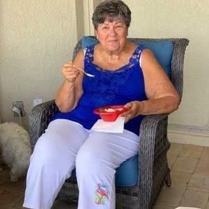 Meet your Posher, Joanne l